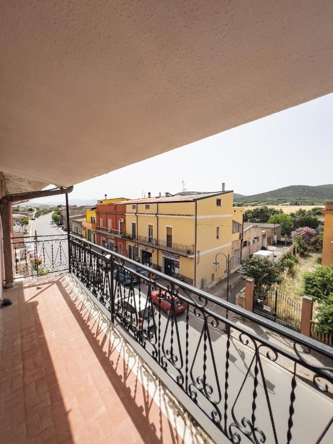 Albergo Ristorante Locanda Rosella Giba Kültér fotó
