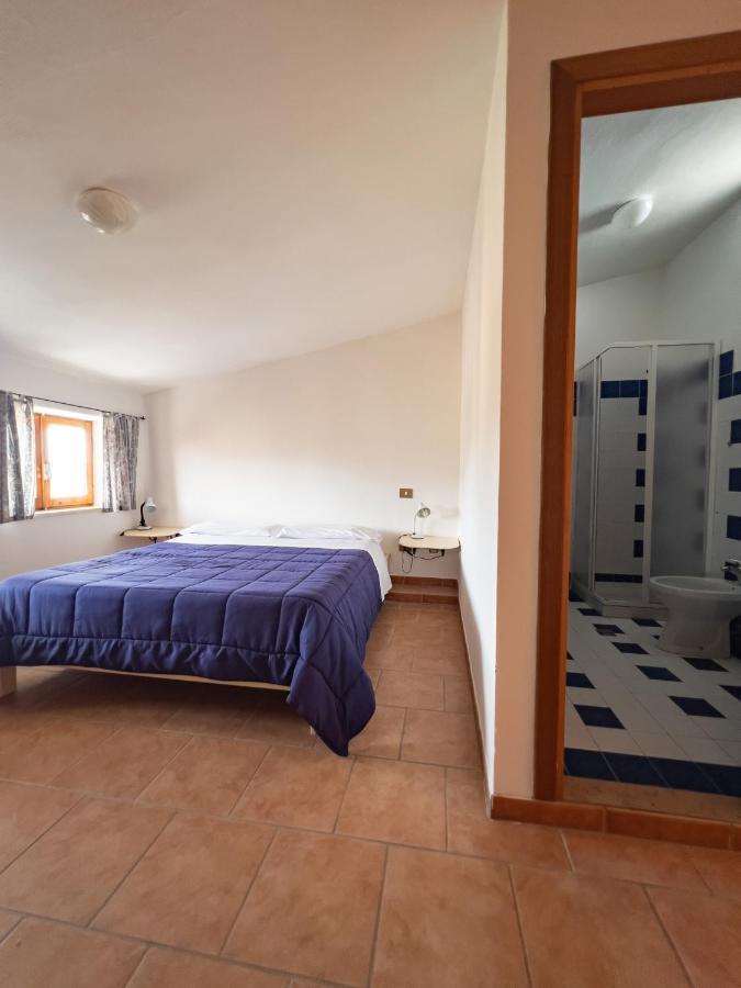 Albergo Ristorante Locanda Rosella Giba Kültér fotó