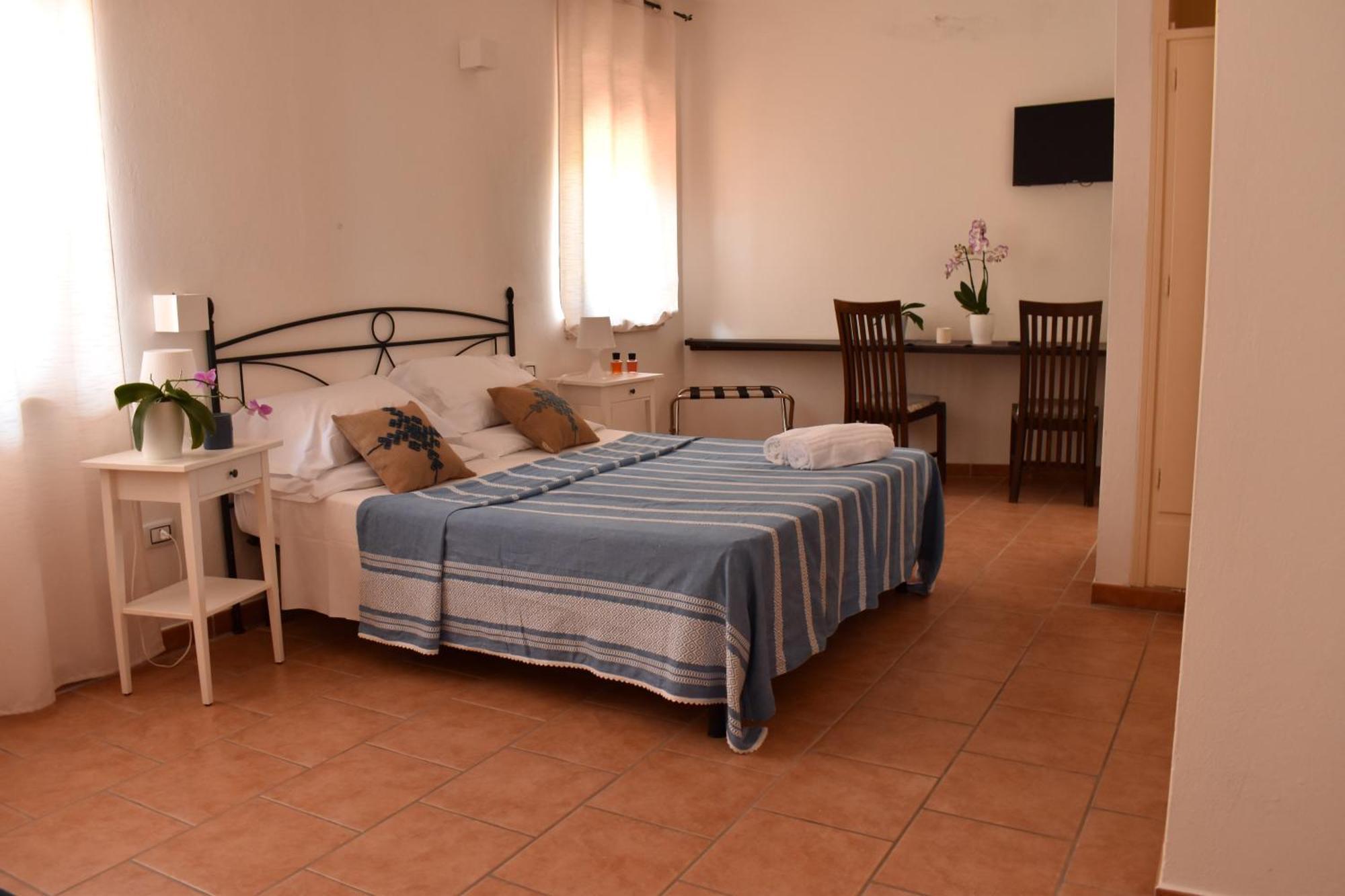 Albergo Ristorante Locanda Rosella Giba Kültér fotó